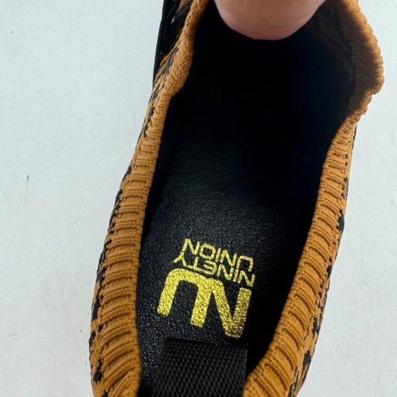 NWOB WOMEN'S NINETY UNION BOSTON WEDGE FASHION SNEAKERS - Picture 6 of 7